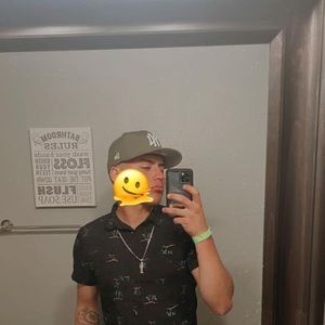 Meet your Posher, Josue